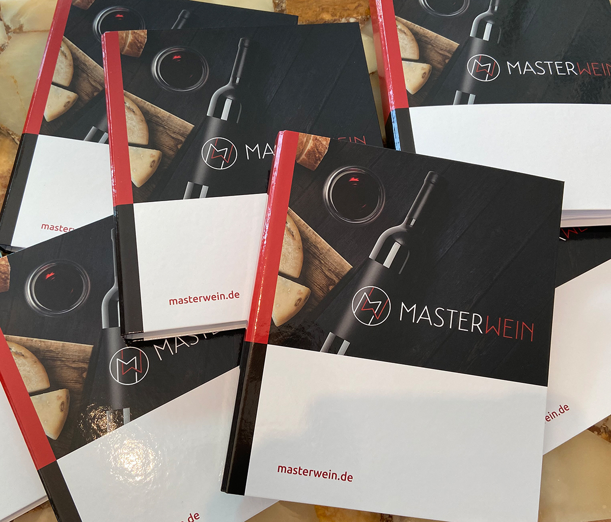 Der MASTERWEIN-Katalog ist tagesaktuell digital und analog abrufbar